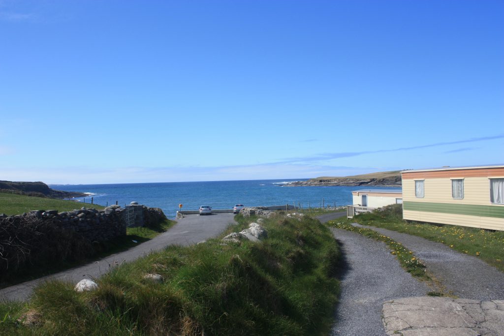 path to the beach parking lot